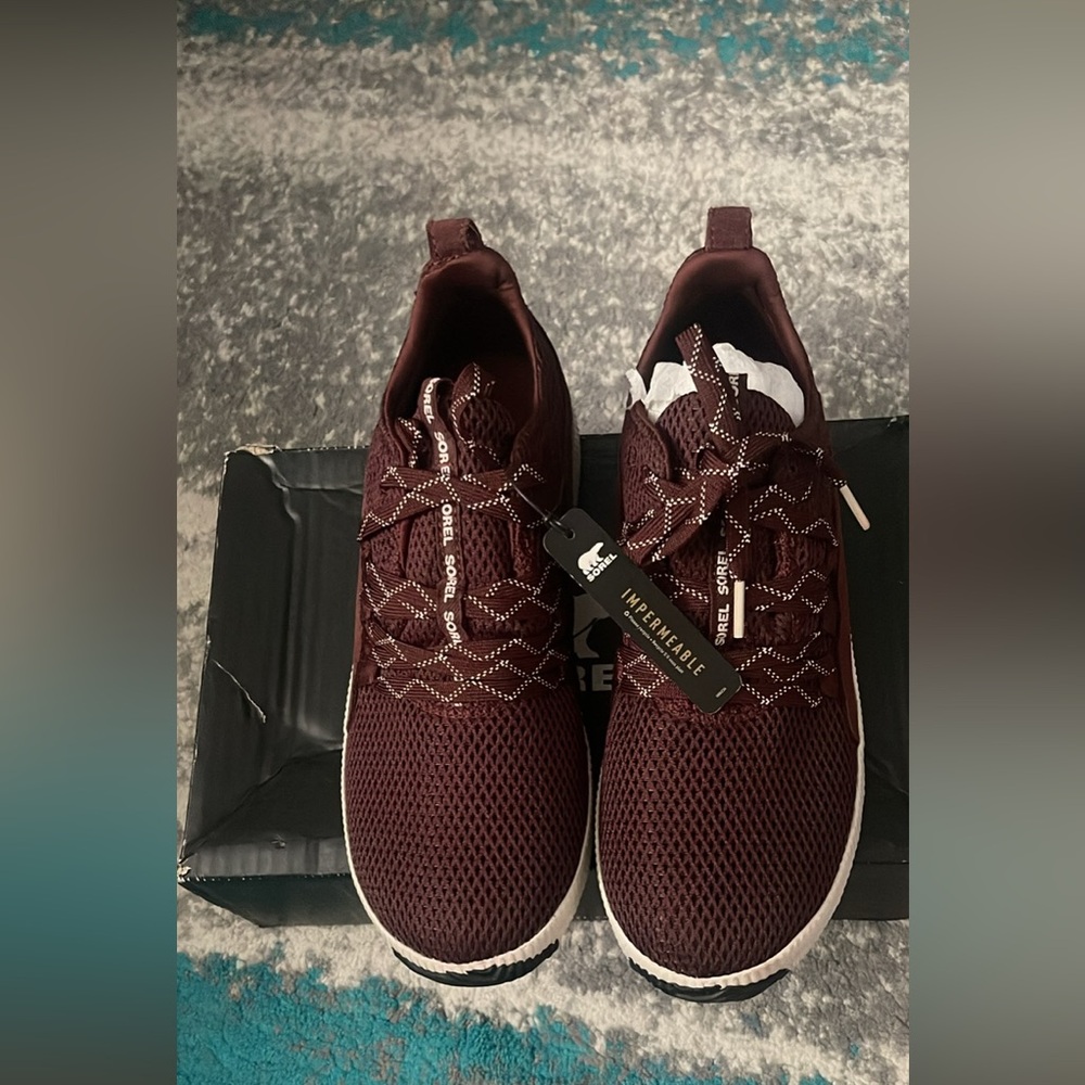SOREL  Women 9.5